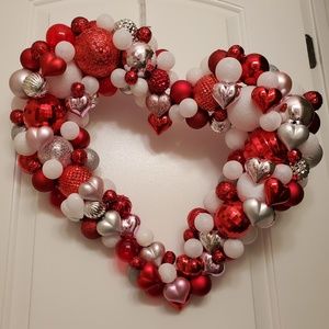 Custom Valentine’s Wreath 20”